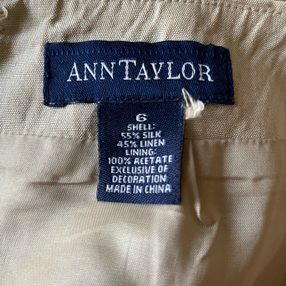 Ann Taylor floral embroidered Beige Silk Linen Skirt set - Picture 5 of 16